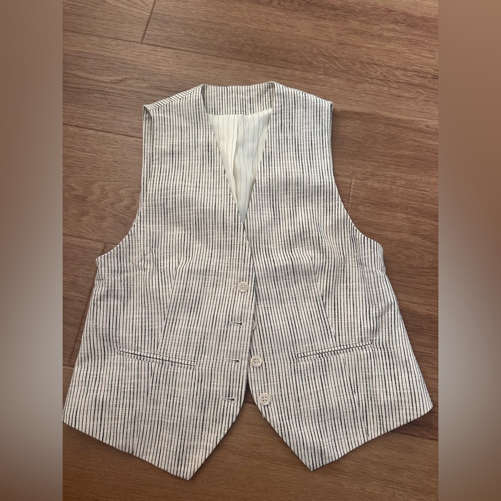 Apiece Apart Cecilia Cotton Vest in Cream Pin Stripe Size 6 - Picture 5 of 8